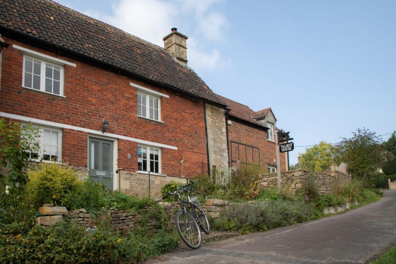 Talbot House Lacock Eksteriør billede