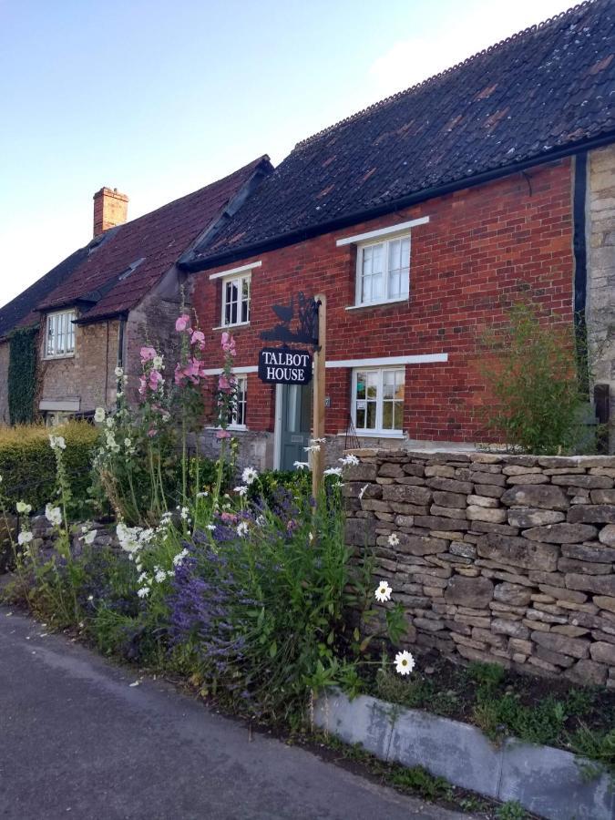Talbot House Lacock Eksteriør billede